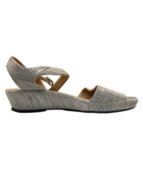 Textured Metallic Low Wedge Sandals in Silver